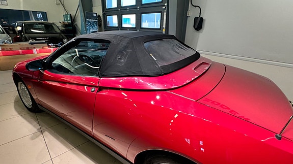 Alfa Romeo Spider 25 of 29