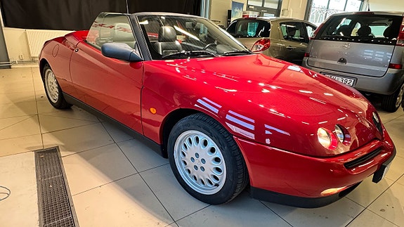 Alfa Romeo Spider 14 of 29