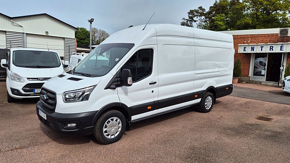 Ford Transit 10 of 18