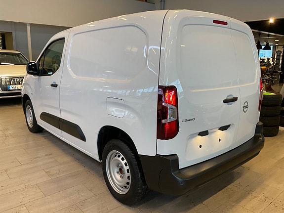 Opel Combo 6 of 12