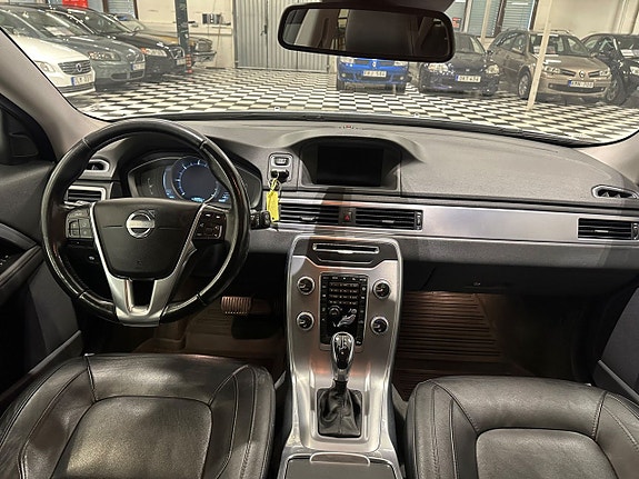 Volvo V70 14 of 18