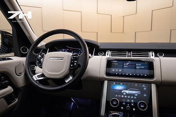 Land Rover Range Rover 12 of 23