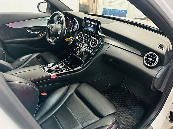 Mercedes-Benz C220 d 15 of 22
