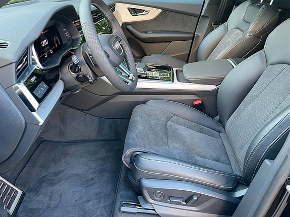 Audi Q8 4 of 9