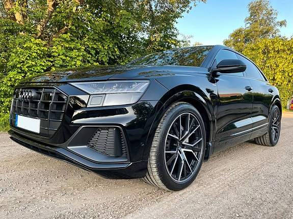 Audi Q8 9 of 9