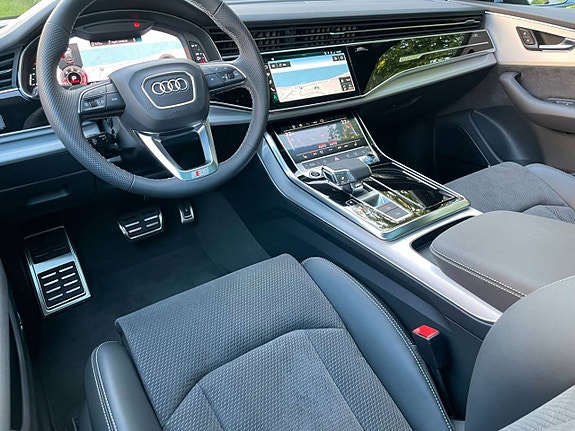 Audi Q8 7 of 9
