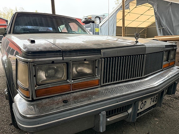 Cadillac Seville 6 of 9