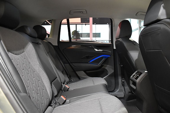 Volkswagen Tiguan 21 of 25