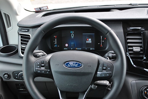Ford Transit 10 of 19