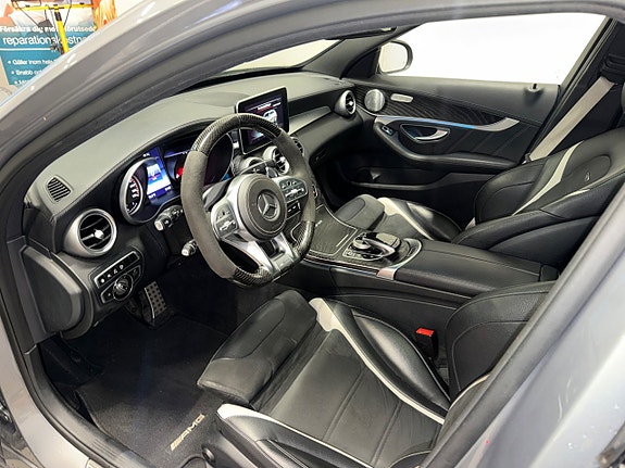Mercedes-Benz C63 14 of 19