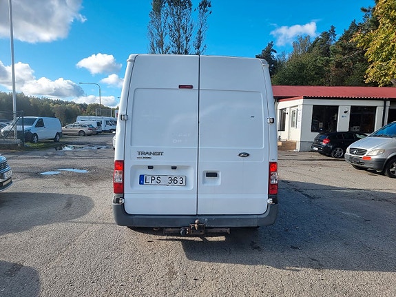 Ford Transit 6 of 18