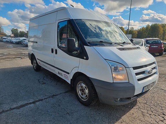 Ford Transit 2 of 5