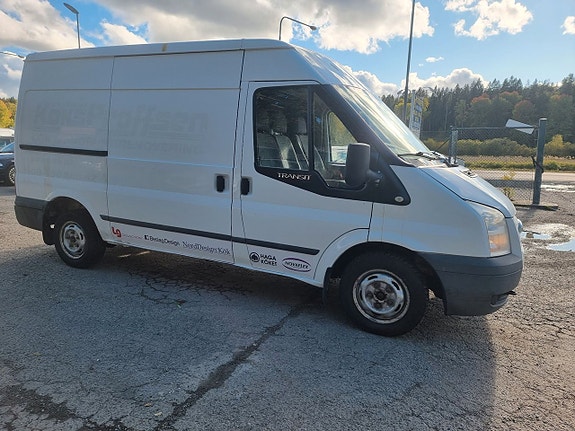 Ford Transit 5 of 5