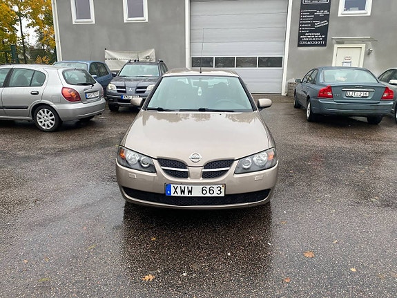 Nissan Almera