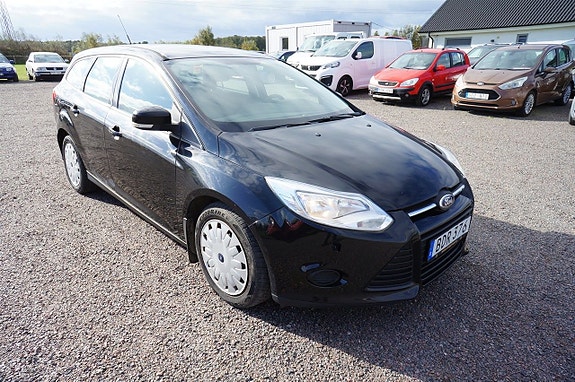 Ford Focus 4 of 12
