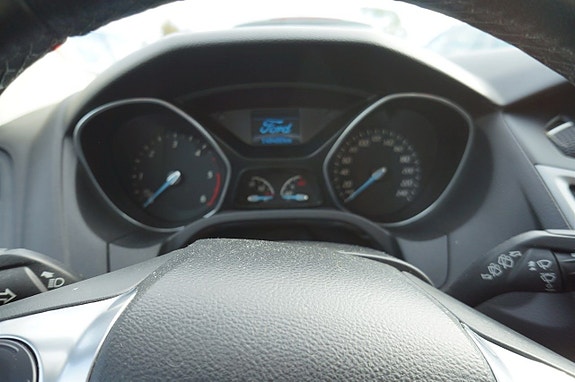 Ford Focus 12 of 12
