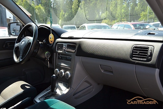 Subaru Forester 10 of 14