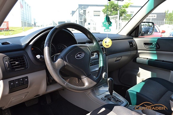 Subaru Forester 8 of 14