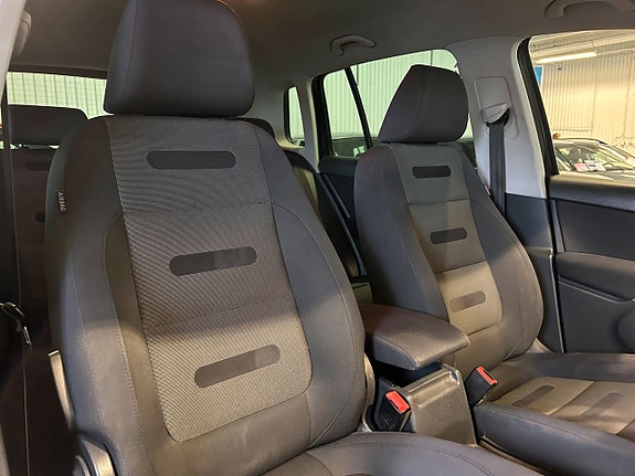 Volkswagen Tiguan 12 of 14