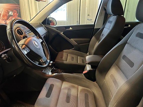 Volkswagen Tiguan 8 of 14
