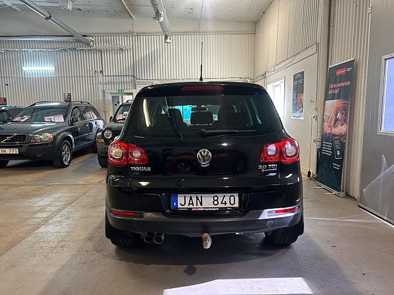Volkswagen Tiguan 14 of 14