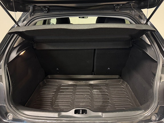 Citroen C4 Cactus 12 of 12