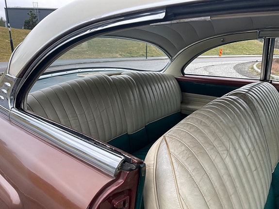 Lincoln Capri 12 of 12