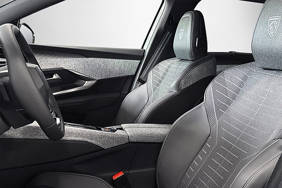 Peugeot 5008 4 of 5