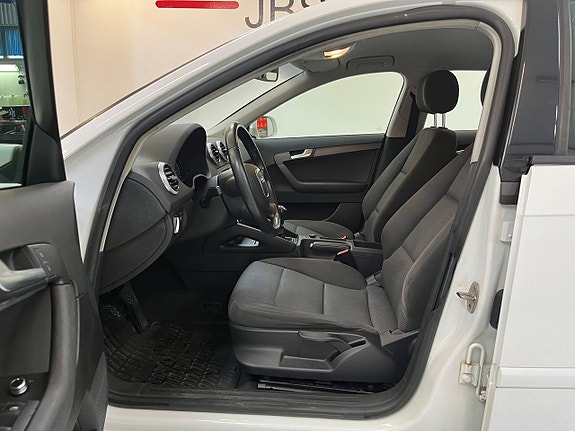 Audi A3 9 of 11