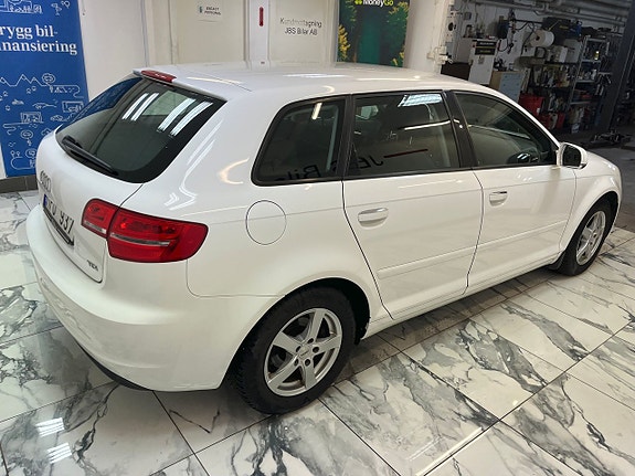 Audi A3 5 of 11