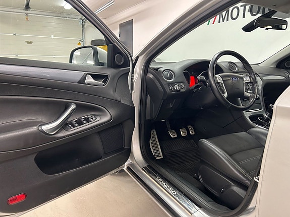 Ford Mondeo 8 of 28