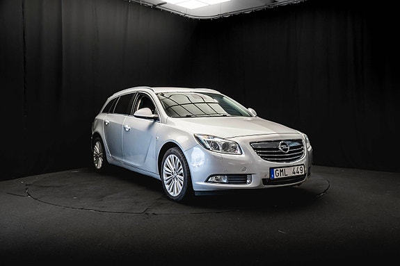 Opel Insignia 4 of 5