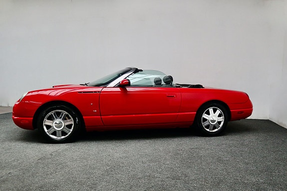 Ford Thunderbird 3 of 27