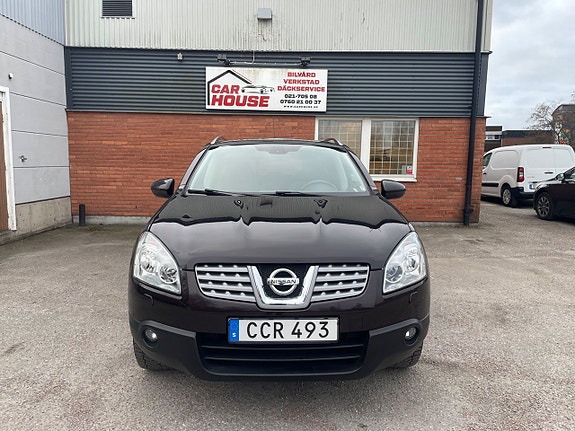 Nissan Qashqai 2 of 5