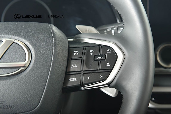 Lexus RX450h+ 14 of 20