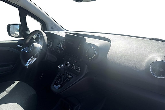Mercedes-Benz eCitan 9 of 14