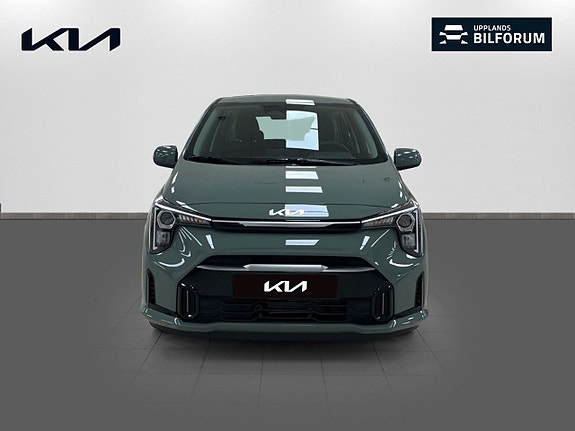 Kia Picanto 2 of 15