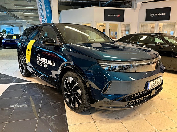 Opel Grandland 3 of 5