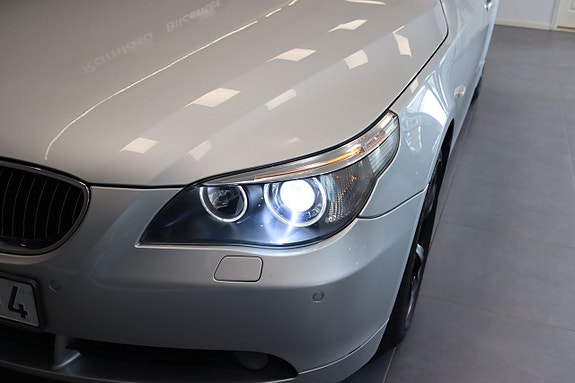 BMW 545i 5 of 23