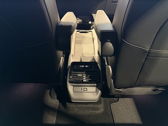 Volkswagen ID.4 21 of 24