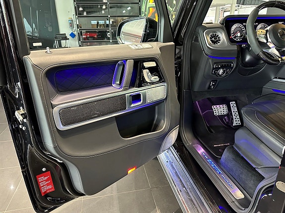 Mercedes-Benz G63 9 of 18