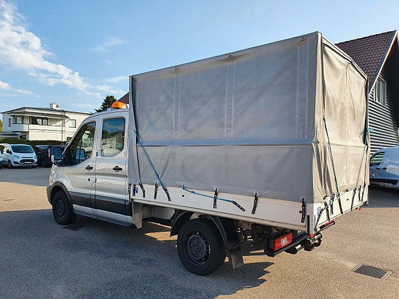 Ford Transit 2 of 5