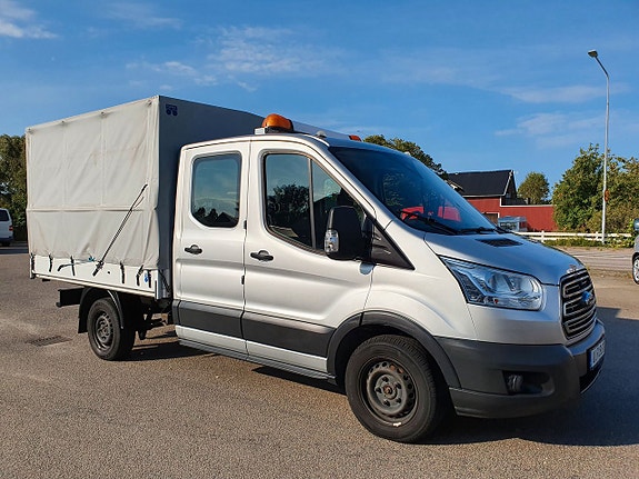 Ford Transit 3 of 5