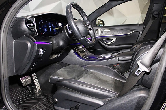 Mercedes-Benz E400 12 of 27