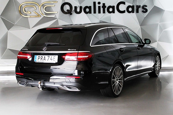 Mercedes-Benz E400 4 of 27