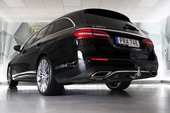Mercedes-Benz E400 7 of 27