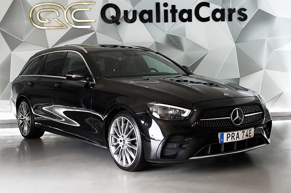 Mercedes-Benz E400 2 of 27
