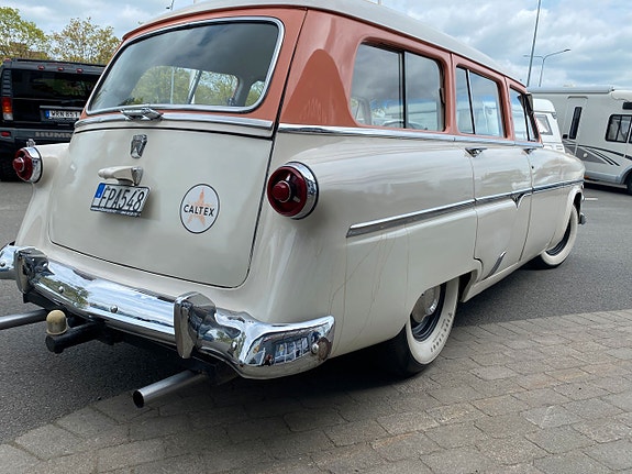 Ford Custom 5 of 14