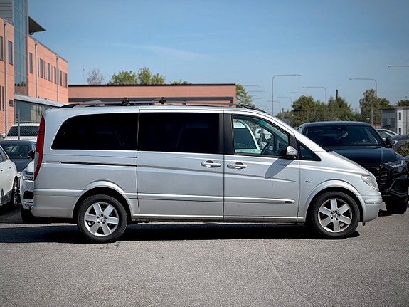 Mercedes-Benz Viano 5 of 5