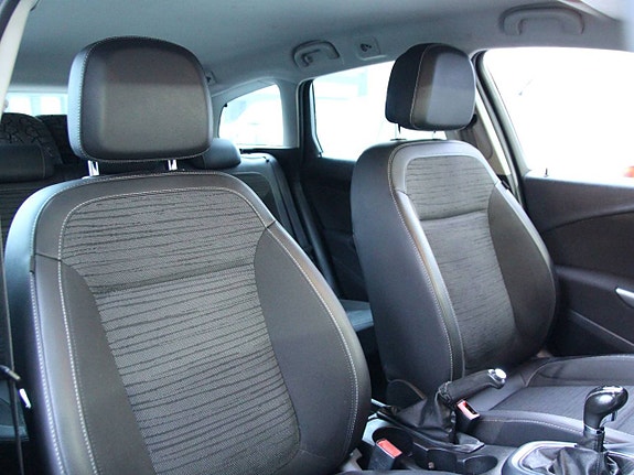 Opel Astra 9 of 15